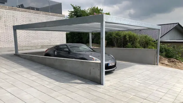 UNA Carport verzinkt in modernem Design von Lyngsøe